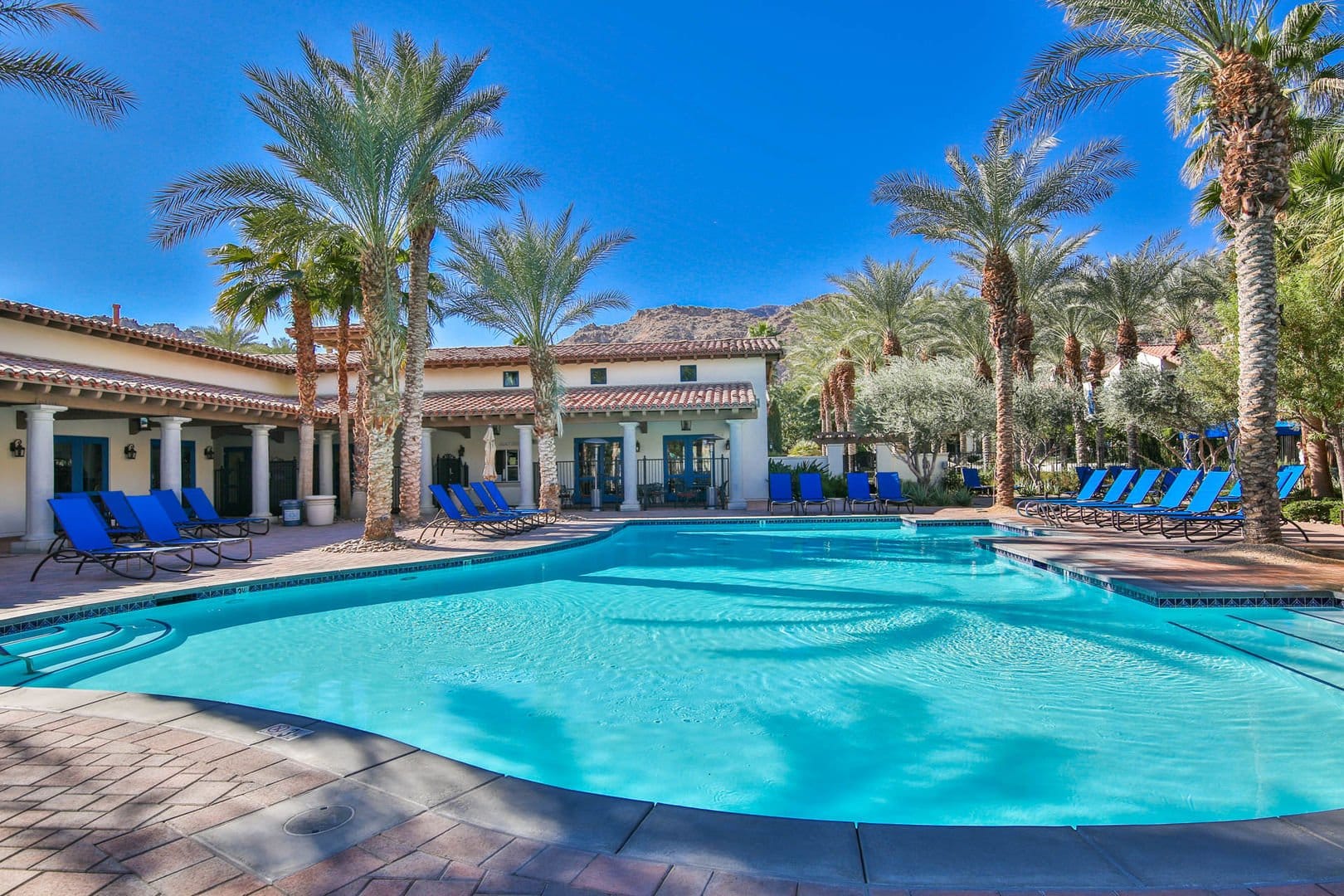 resort pool